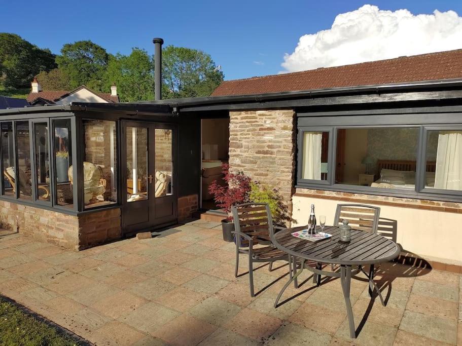 The Annexe @granny's Apple Holiday home